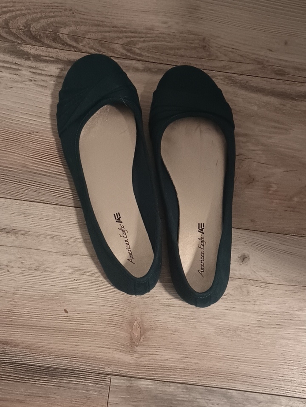 American Eagle Outfitters  Women's Slip-On Twisted Ballet Flats